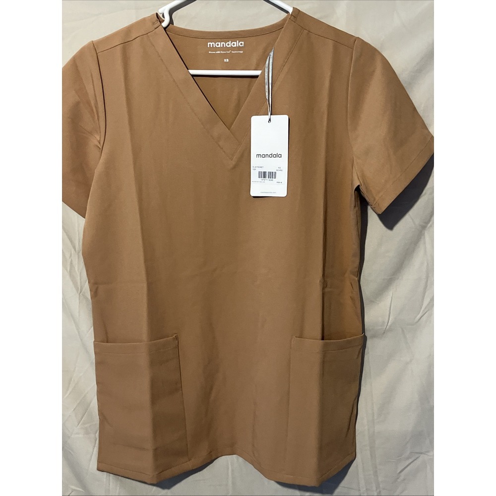 Mandala Women's 6 Pocket V-Neck Scrubs Top Size XS New With Tags